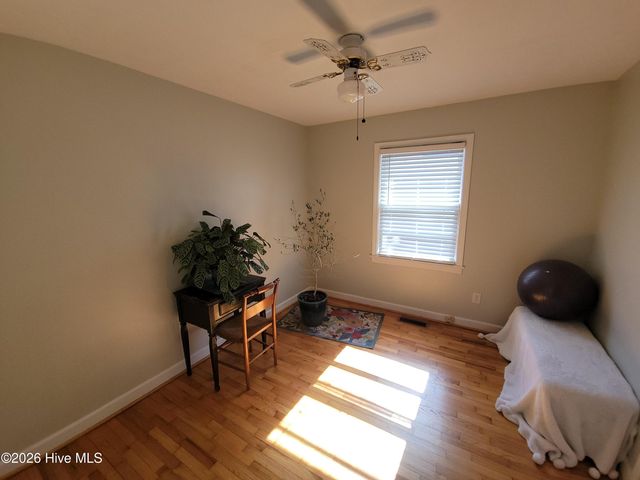 2038 Washington Street, Wilmington, NC 28401