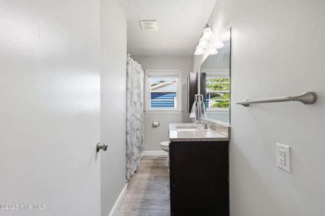 2038 Washington Street, Wilmington, NC 28401