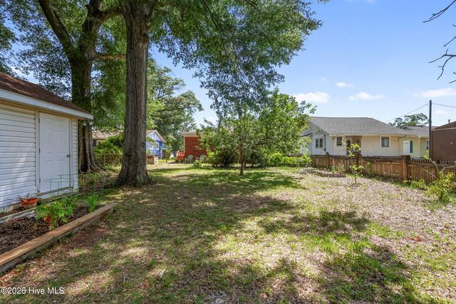 2038 Washington Street, Wilmington, NC 28401