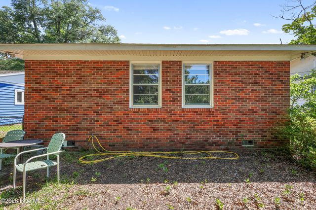 2038 Washington Street, Wilmington, NC 28401