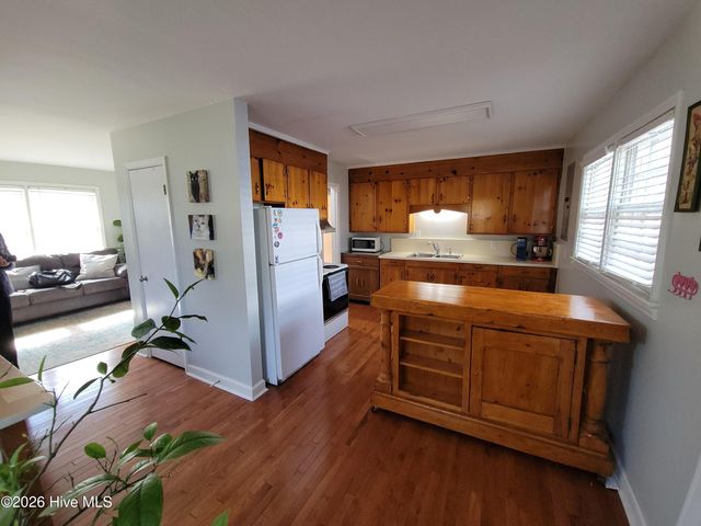 2038 Washington Street, Wilmington, NC 28401