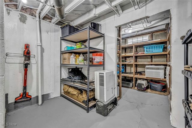 14214 Tabor Avenue, Maple Heights, OH 44137