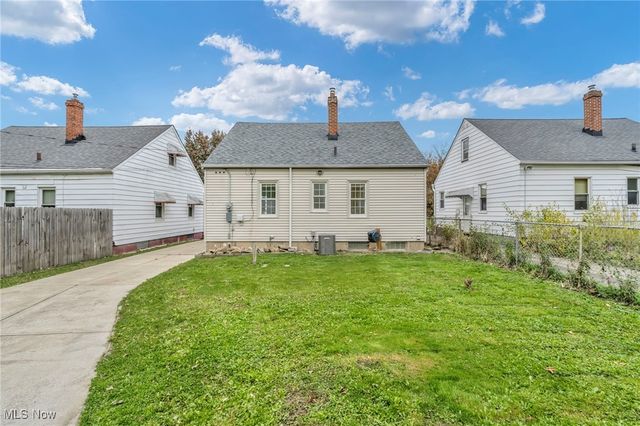 14214 Tabor Avenue, Maple Heights, OH 44137