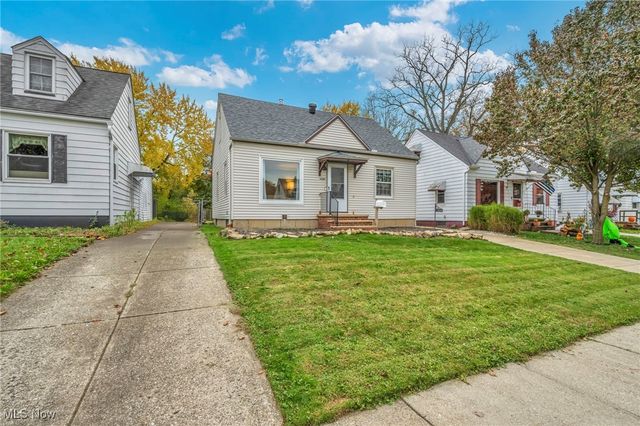 14214 Tabor Avenue, Maple Heights, OH 44137