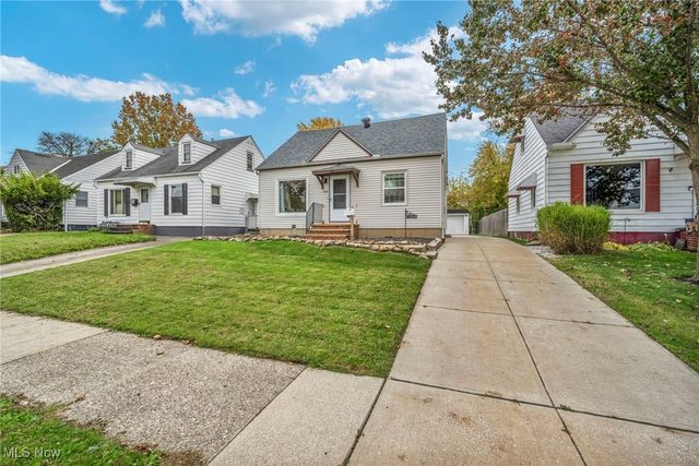 14214 Tabor Avenue, Maple Heights, OH 44137