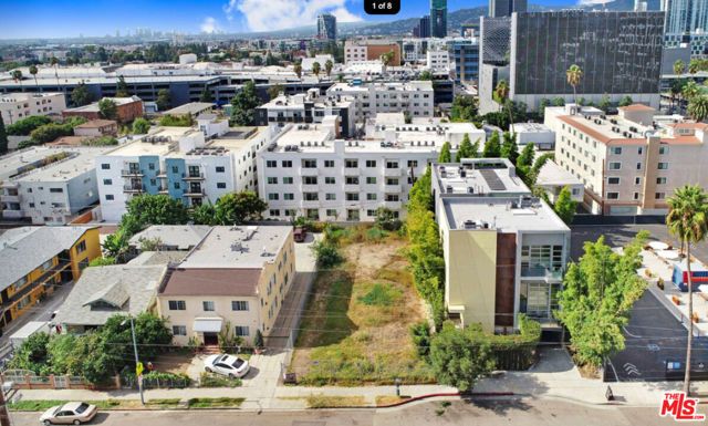 1449 N Bronson Avenue, Los Angeles, CA 90028