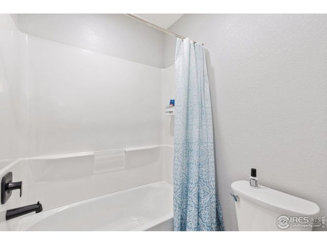 1495 S Sunfield Dr, Milliken, CO 80543