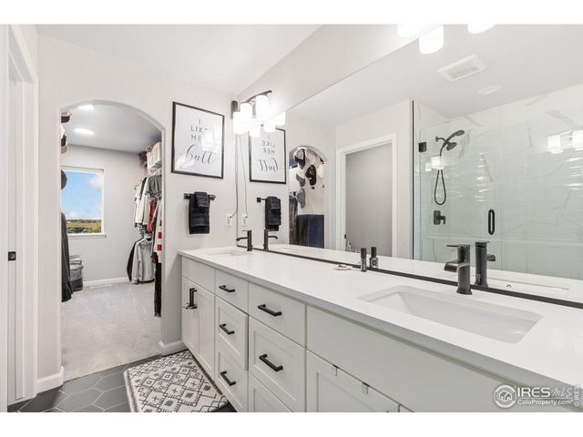 1495 S Sunfield Dr, Milliken, CO 80543