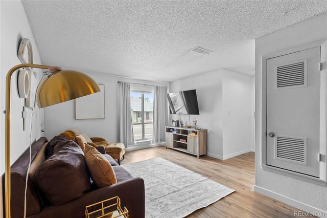 2330 E Fremont Avenue K19, Littleton, CO 80122