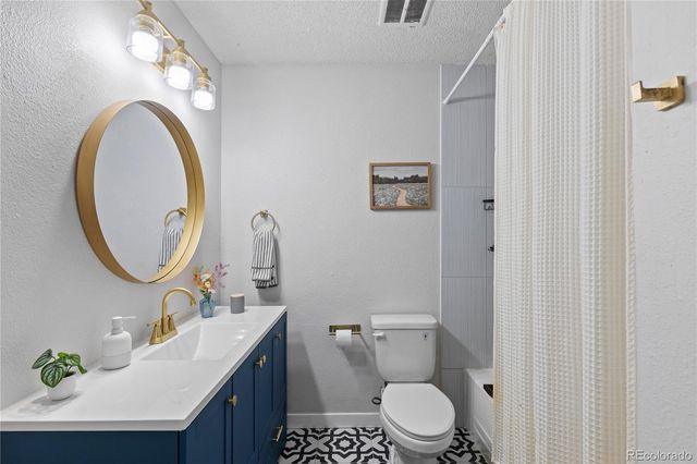 2330 E Fremont Avenue K19, Littleton, CO 80122