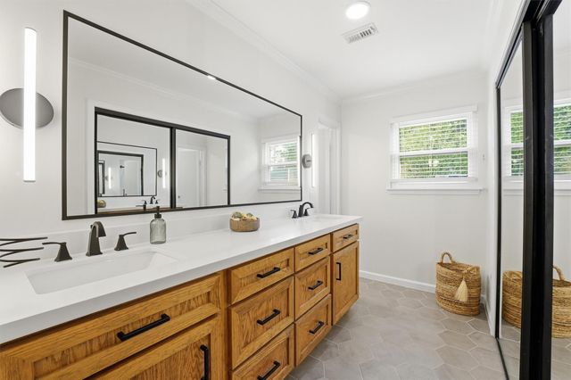 2234 Willow Point Drive, Houston, TX 77339
