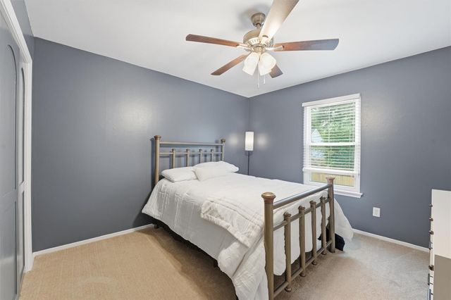2234 Willow Point Drive, Houston, TX 77339