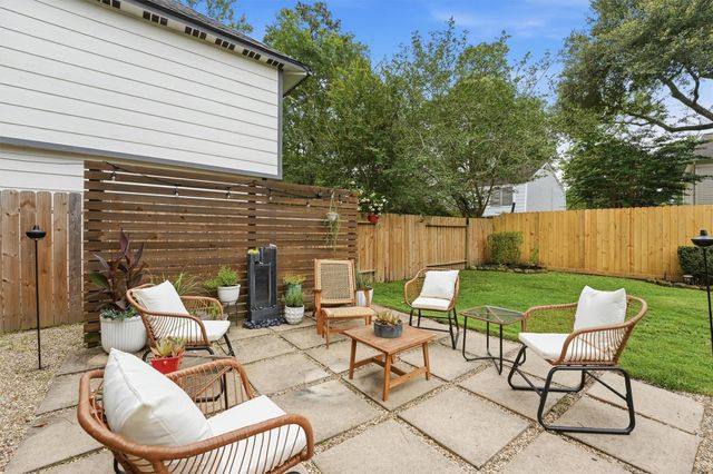 2234 Willow Point Drive, Houston, TX 77339