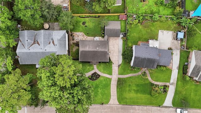 2234 Willow Point Drive, Houston, TX 77339