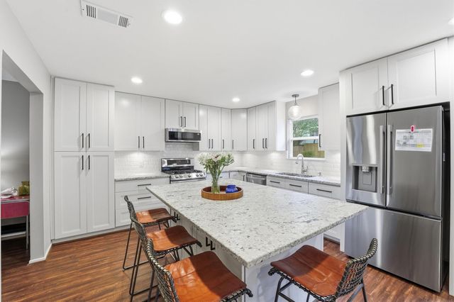 2234 Willow Point Drive, Houston, TX 77339