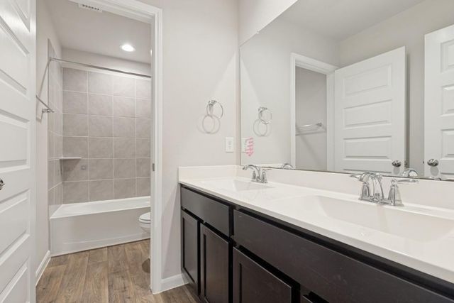 3711 Canyon Shore Lane, Missouri City, TX 77459