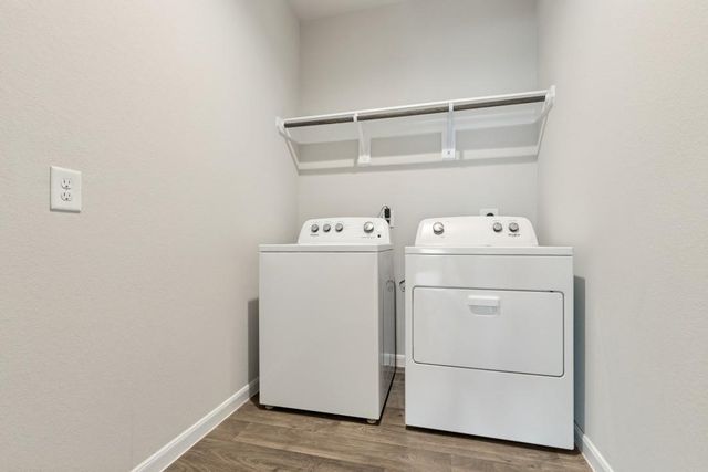 3711 Canyon Shore Lane, Missouri City, TX 77459