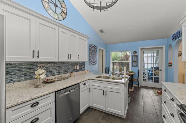 11218 FOUNTAIN LAKE BOULEVARD, Leesburg, FL 34788