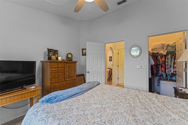 11218 FOUNTAIN LAKE BOULEVARD, Leesburg, FL 34788