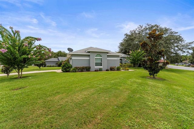 11218 FOUNTAIN LAKE BOULEVARD, Leesburg, FL 34788