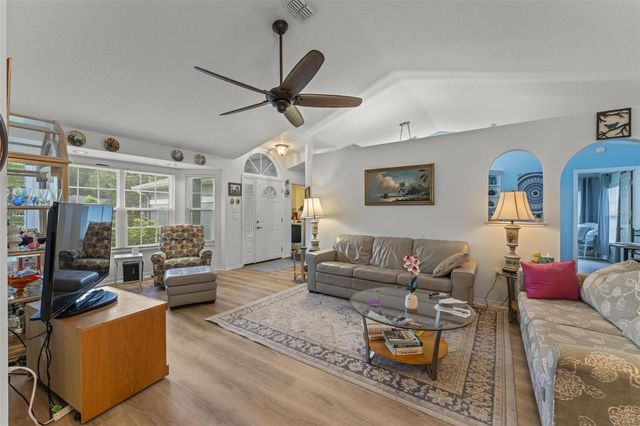 11218 FOUNTAIN LAKE BOULEVARD, Leesburg, FL 34788