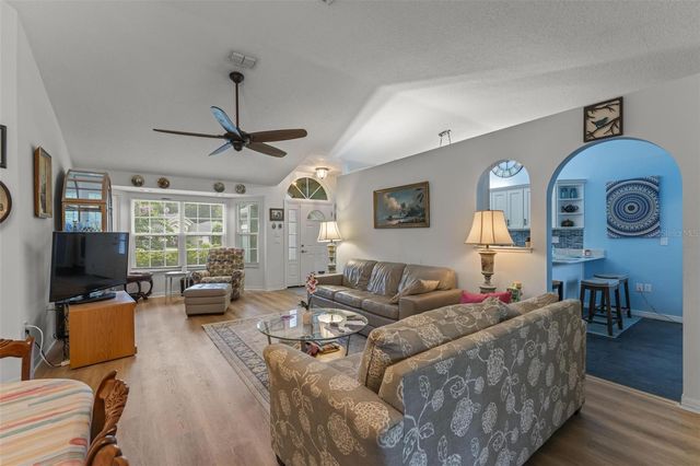 11218 FOUNTAIN LAKE BOULEVARD, Leesburg, FL 34788