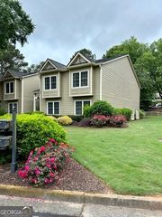 28 Middleton Court, Smyrna, GA 30080