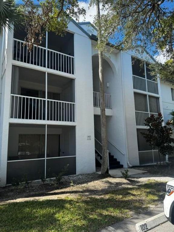 2502 SE Anchorage Cv Apt G-3, Port St Lucie, FL 34952