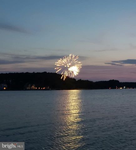 16460 SAYRE POINT LN, Piney Point, MD 20674