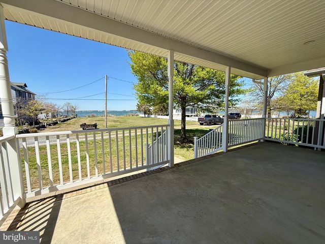 16460 SAYRE POINT LN, Piney Point, MD 20674
