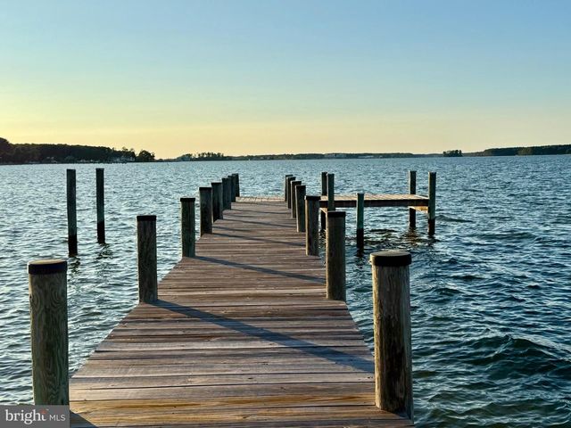 16460 SAYRE POINT LN, Piney Point, MD 20674