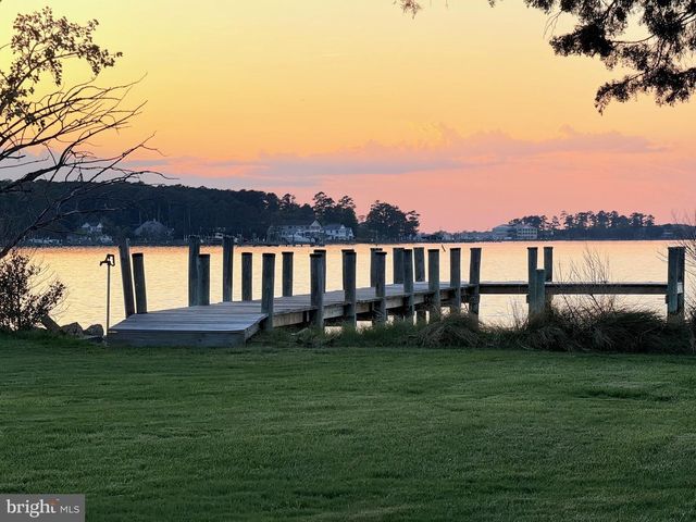 16460 SAYRE POINT LN, Piney Point, MD 20674