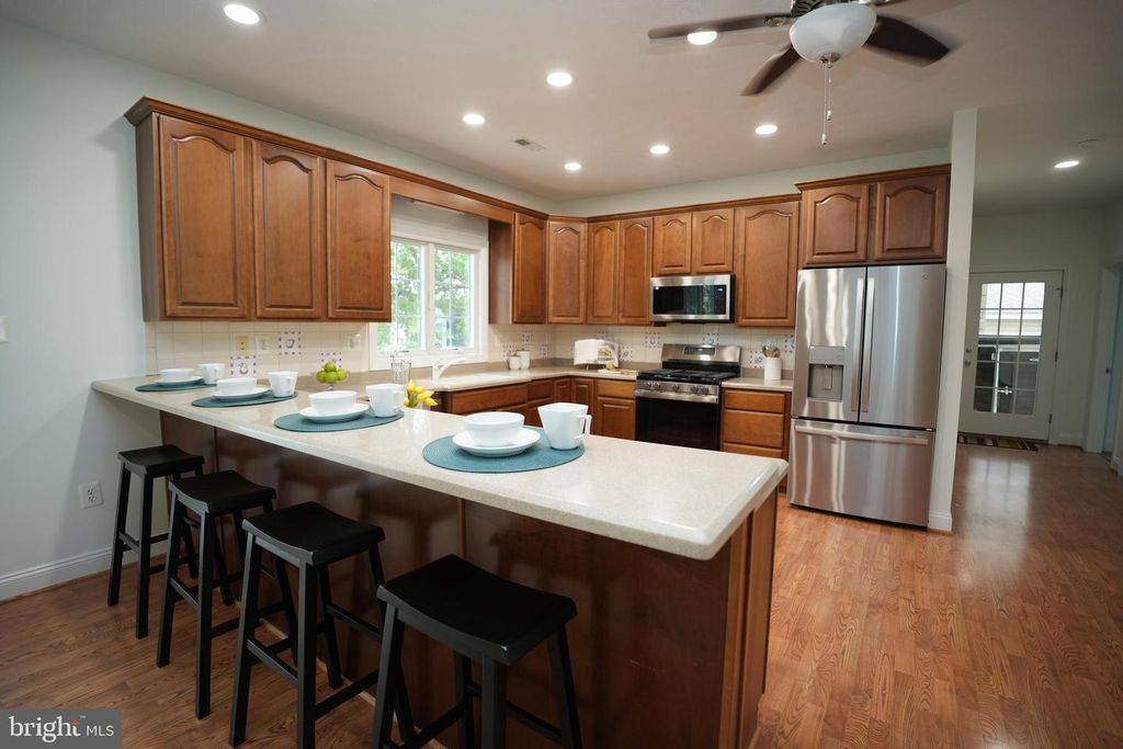 Image 23 of property listing at 16460 SAYRE POINT LN, Piney Point, MD 20674