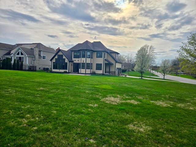 6701 Sunset Avenue, Countryside, IL 60525