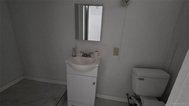 208 Glenmere Road, Chester, NY 10918