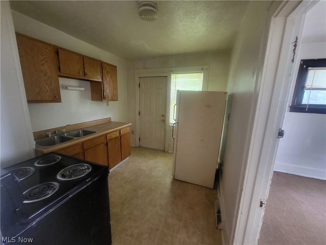 555 Bishop Street, Akron, OH 44307