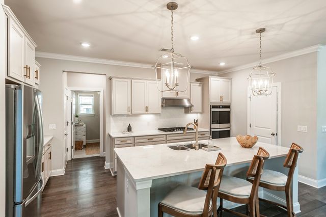 1705 Boardwalk Pl, Gallatin, TN 37066