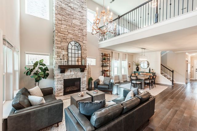 1705 Boardwalk Pl, Gallatin, TN 37066