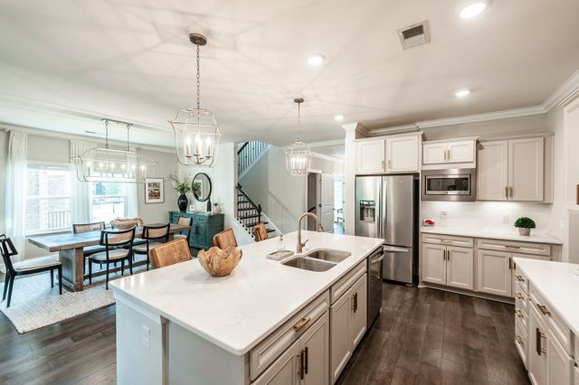 1705 Boardwalk Pl, Gallatin, TN 37066