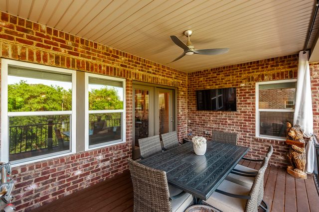 1705 Boardwalk Pl, Gallatin, TN 37066