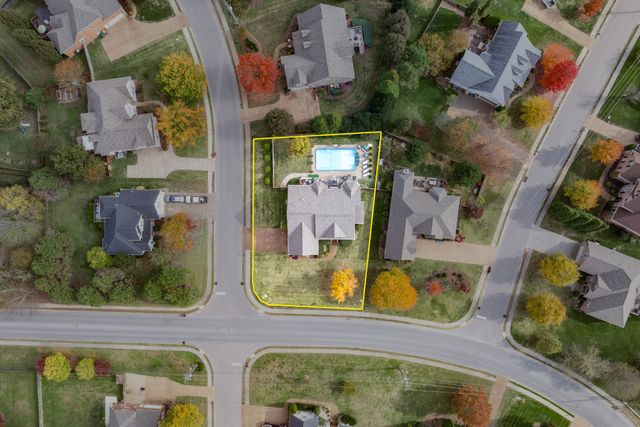 2754 Jutes Dr, Thompsons Station, TN 37179