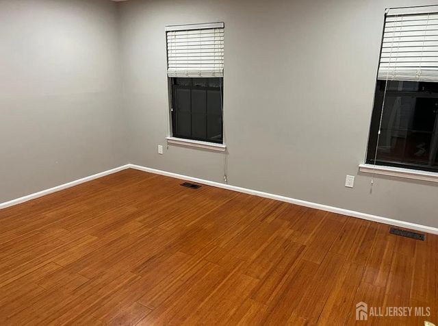 269 Bromley Place, East Brunswick, NJ 08816
