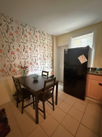 152 E WALNUT ST, Lancaster, PA 17602