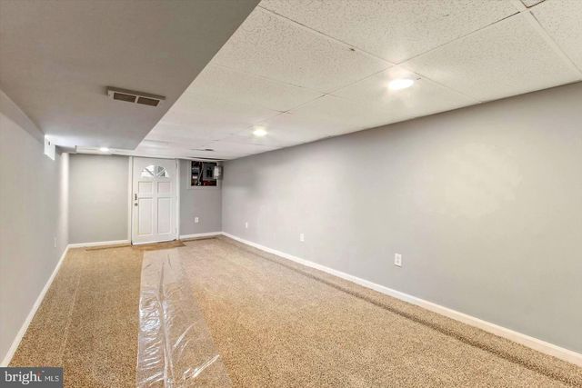 1719 JEFFERSON RD, Spring Grove, PA 17362