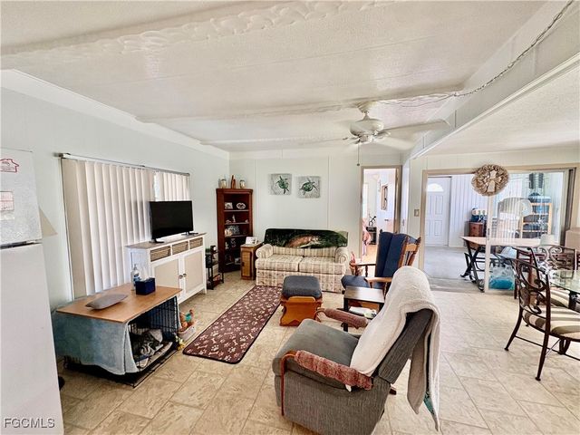 892 Homestead DR, North Fort Myers, FL 33917