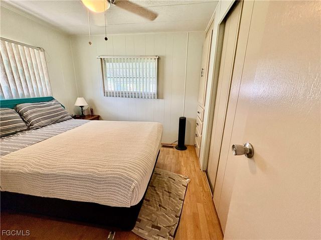 892 Homestead DR, North Fort Myers, FL 33917