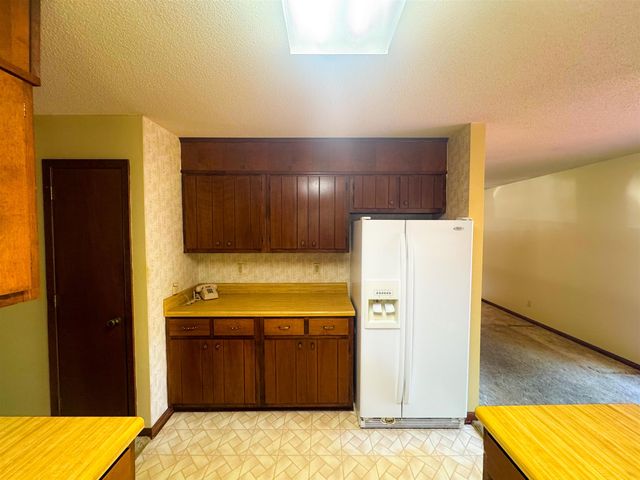 17 Kere Trace, Cherokee Village, AR 72529