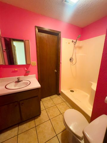 17 Kere Trace, Cherokee Village, AR 72529