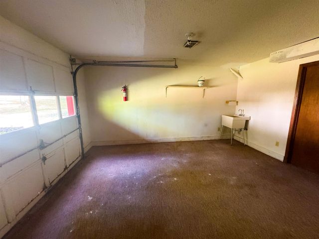 17 Kere Trace, Cherokee Village, AR 72529