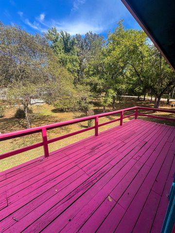 17 Kere Trace, Cherokee Village, AR 72529